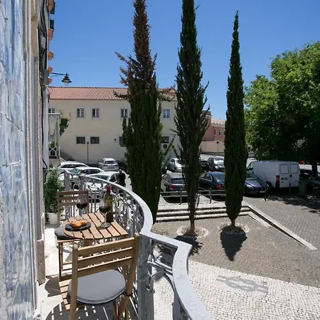 Apartment Sunny Photographers Studio With Balcony In Alcantara *